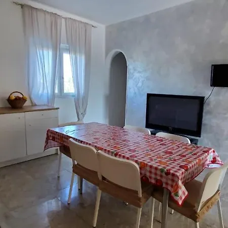 Valle Dei Salici 公寓 *